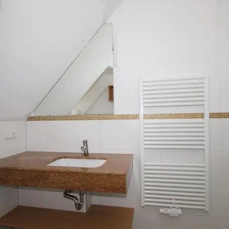 Rex Rugia - Haus 30-6 C Inkl Sauna-schwimmbadnutzung Im Ahoi Sellin Lobbe