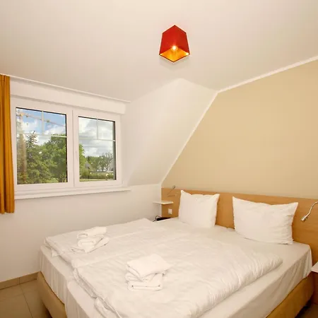 Rex Rugia 30-6 Mit Gratis Sauna- Und Schwimmbadnutzung Im Ahoi Sellin דירה *